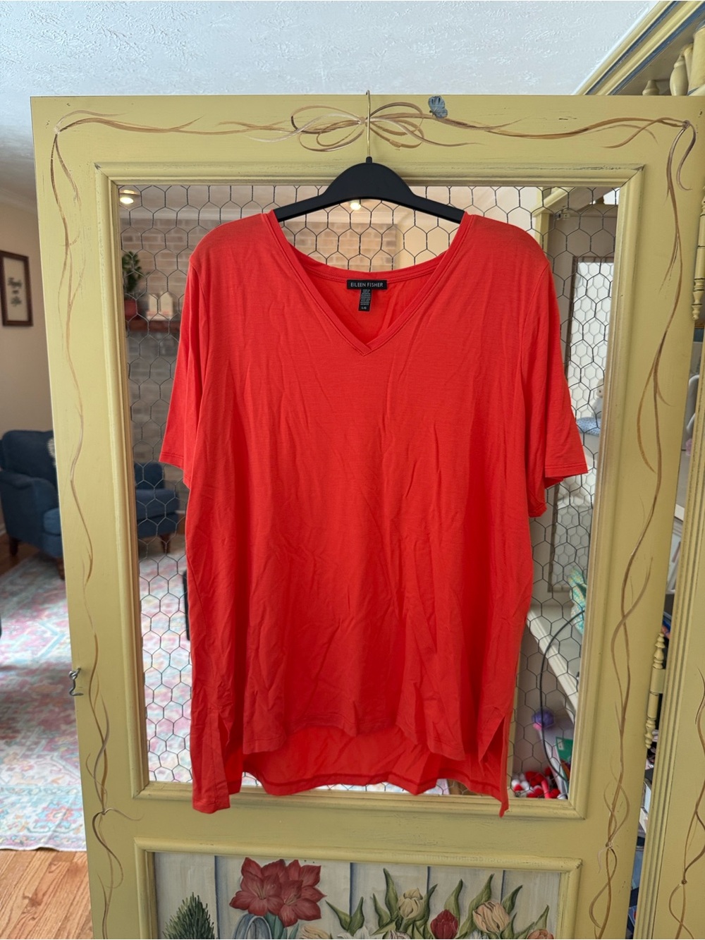 Eileen Fisher V-Neck Short Sleeve Top in Bright Coral